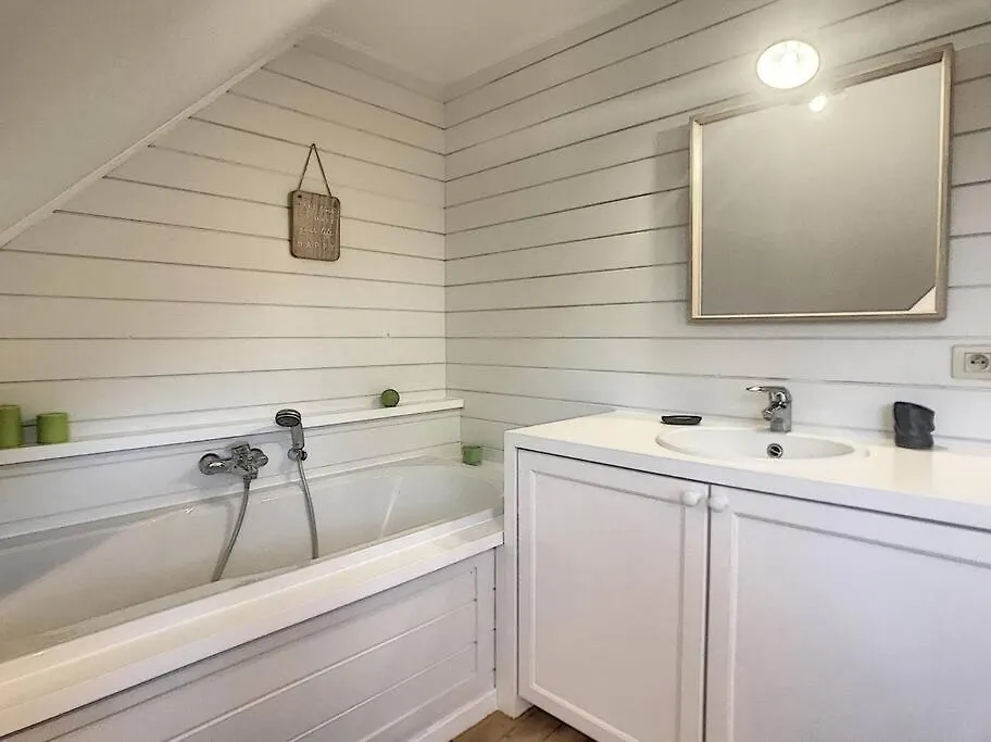 Cottage En Bordure Bruxelloise Wezembeek-Oppem 0*,  Belçika